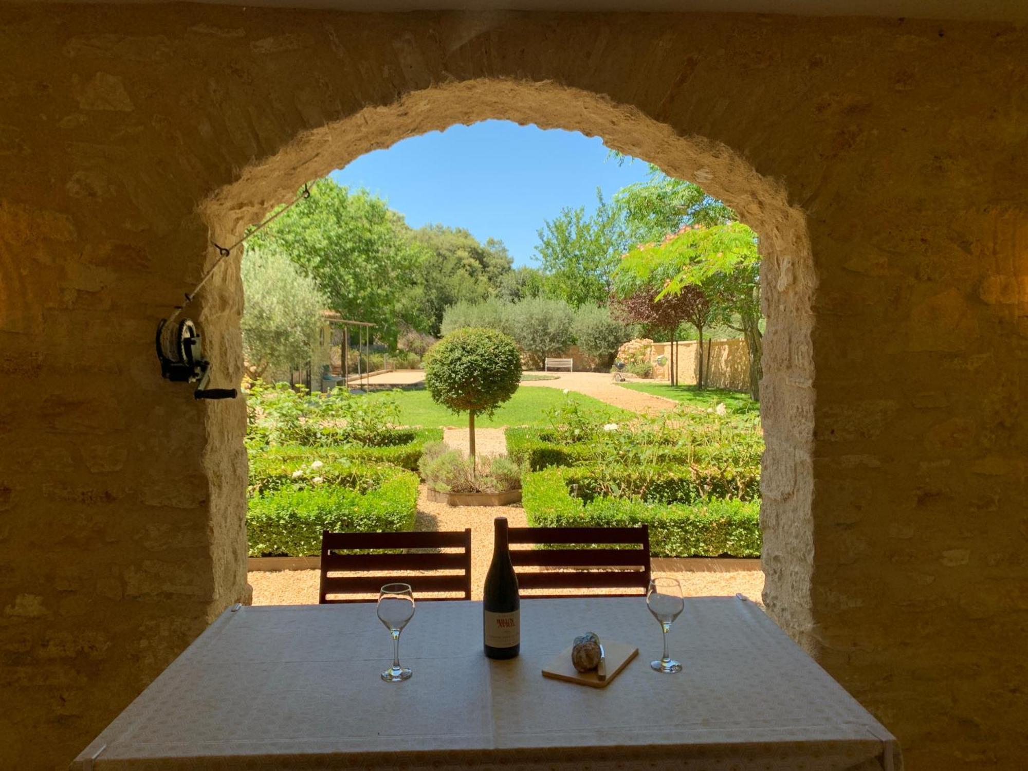 Clos Des Mages * Le Beaucet